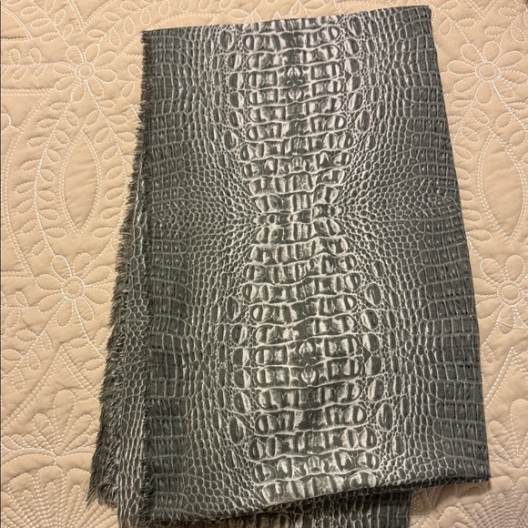 Colorful Scarf Collection - Picture 4 of 7